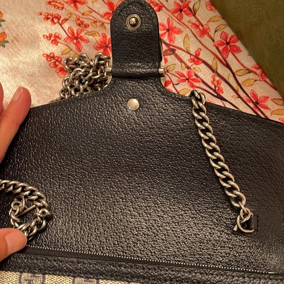 Authentic Gucci - Dionysus collection Crossbody - Picture 5 of 9